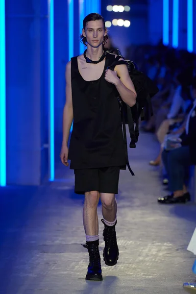 Look 21